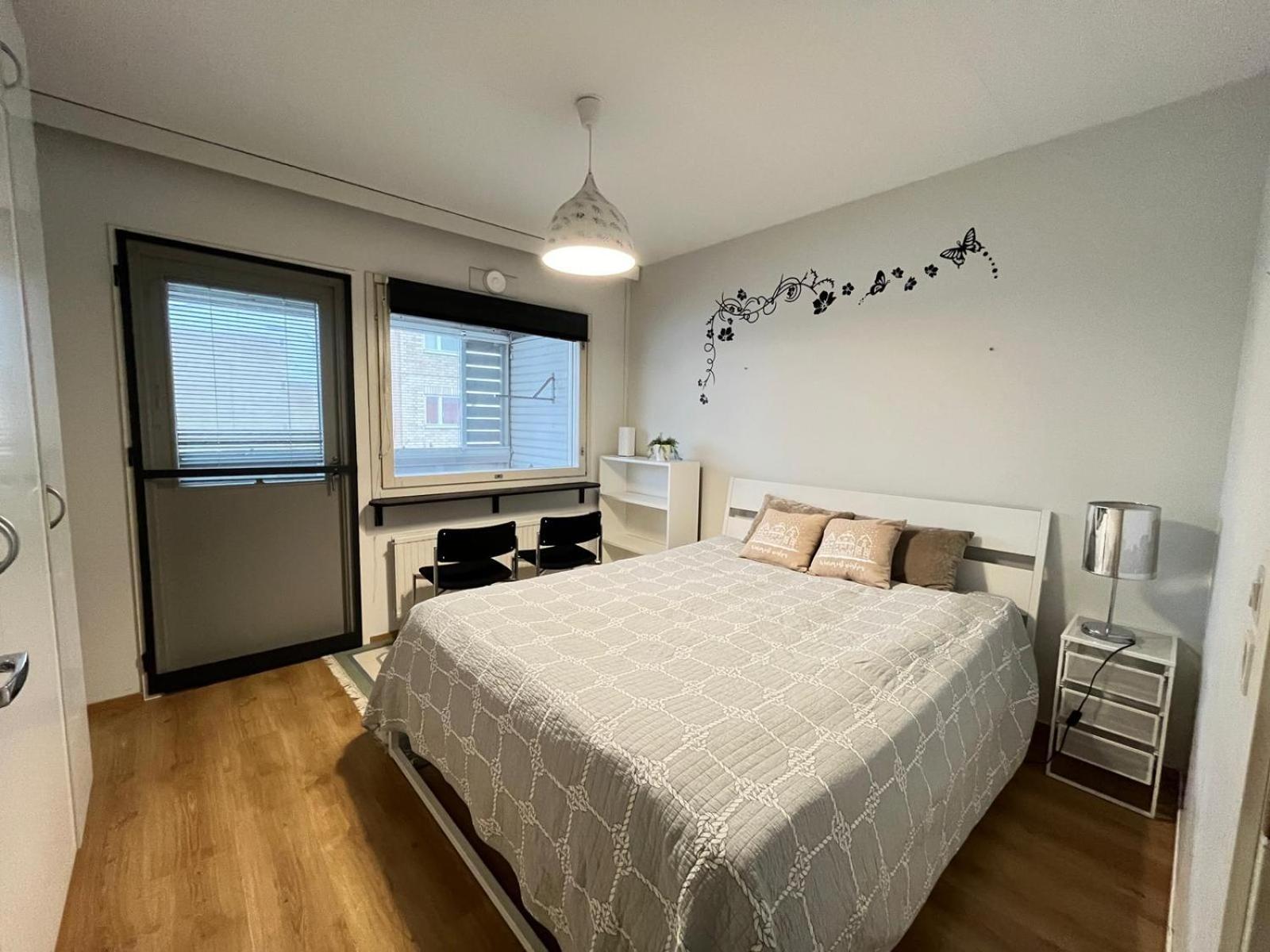Private Rooms Near Metro, Free Parking,Direct Bus From Airport Helsinki Exterior foto