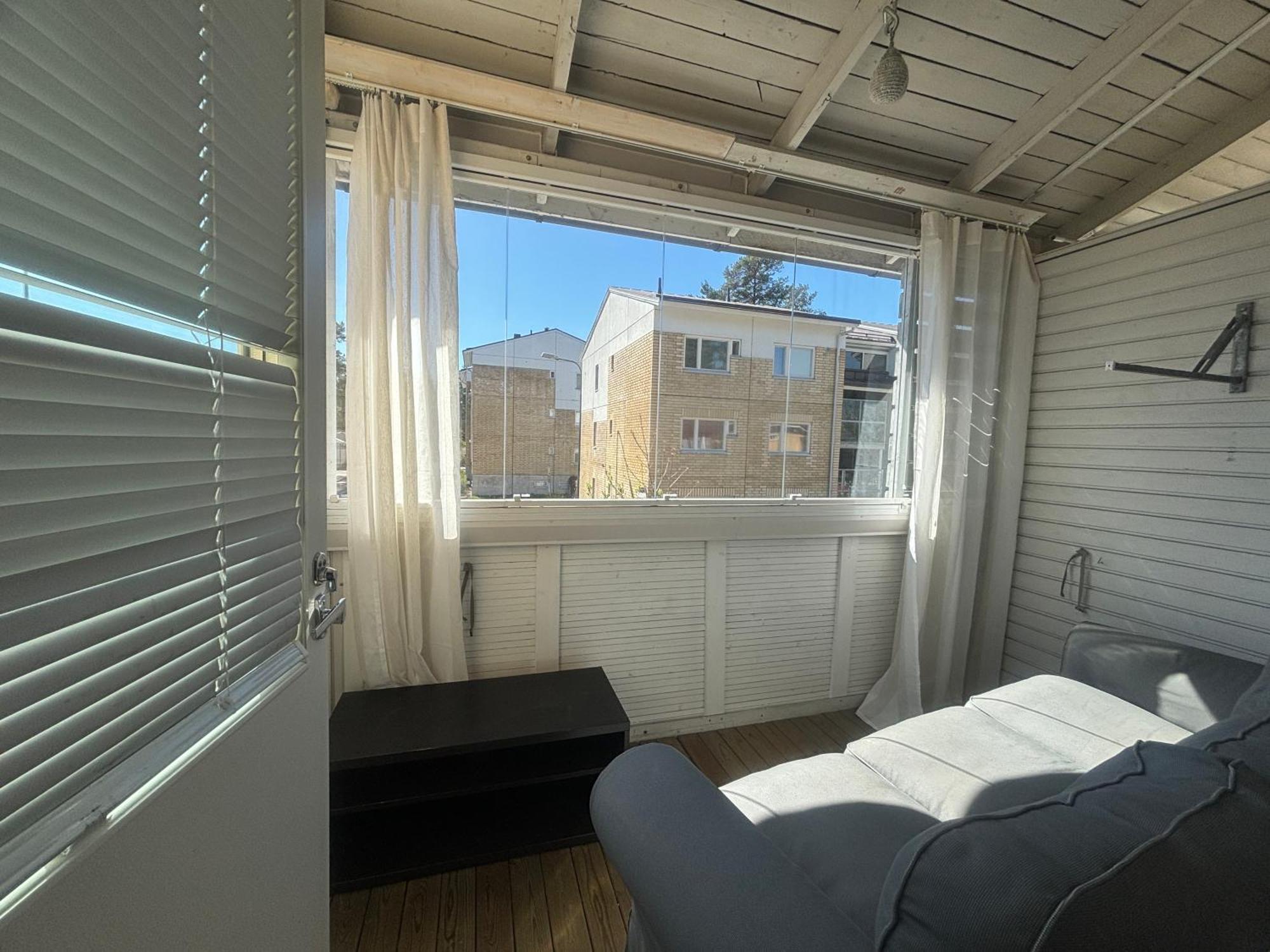 Private Rooms Near Metro, Free Parking,Direct Bus From Airport Helsinki Exterior foto
